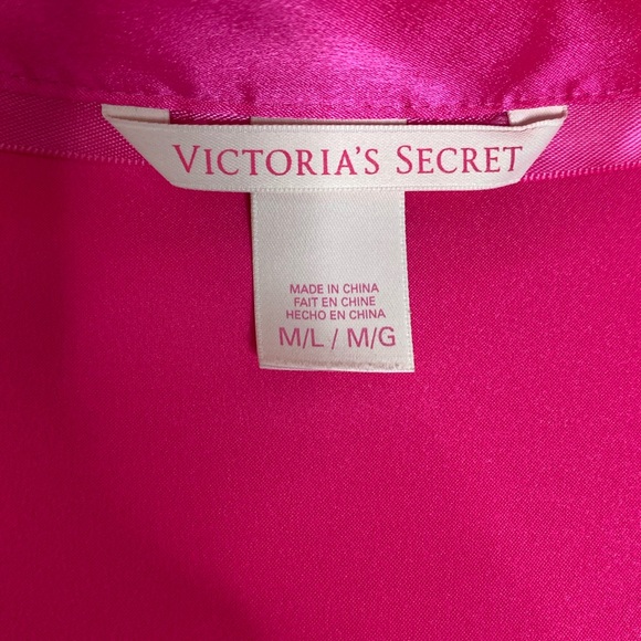 Victoria's Secret Pink Satin Kimono Robe - Picture 9 of 9
